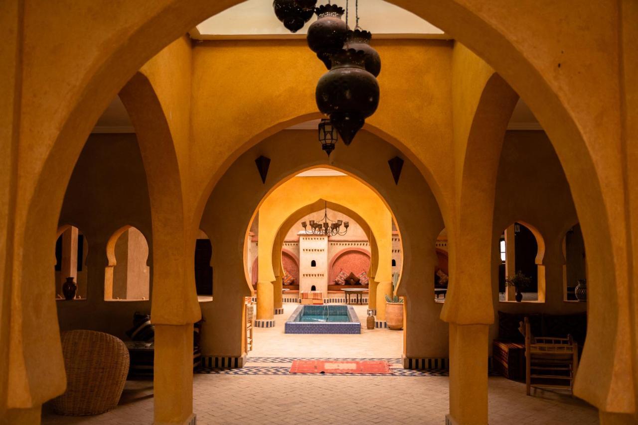 RiadSuerteloca Merzouga Hassilabied Zewnętrze zdjęcie Interior of the Riad